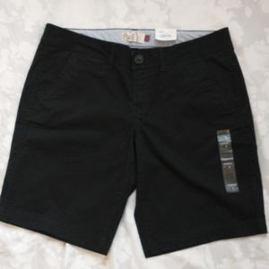 LAST CHANCE NWT So Bermuda Shorts